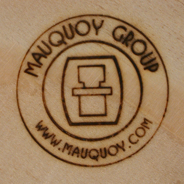 brandstempel-mauquoy-afdruk-hout.jpg