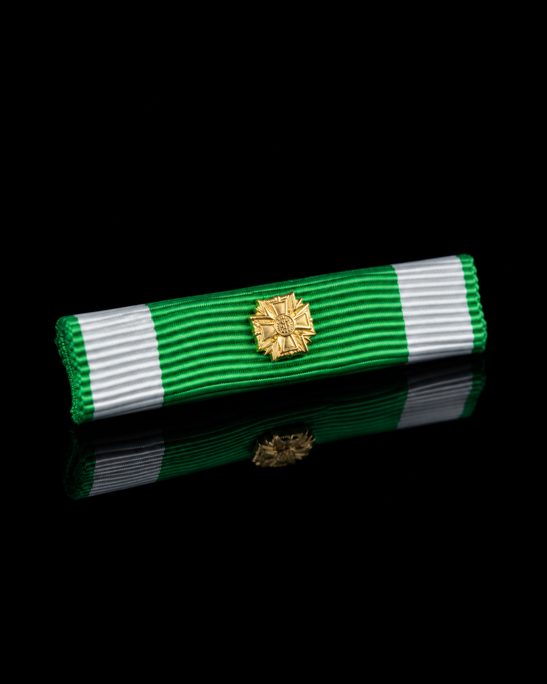 mauquoy-burgerlijk-brandweer-burgerlijke-medaille-1e-klasse-uniformbaret.png