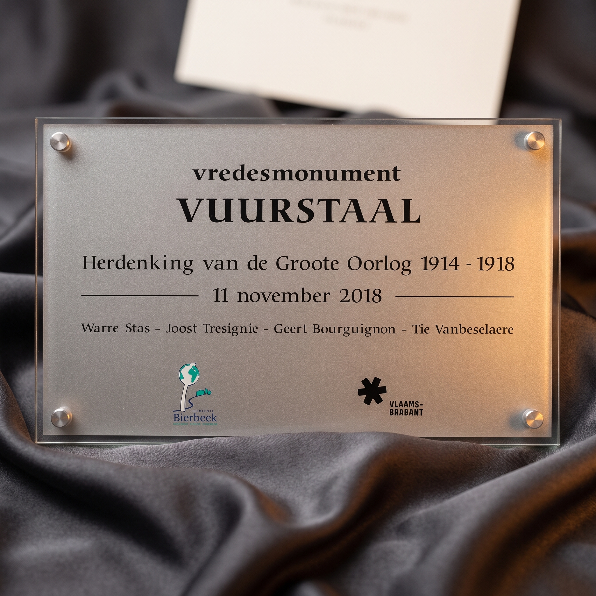 vuurstaal-herinneringsplaat-vlaams-brabant-wo2.jpeg