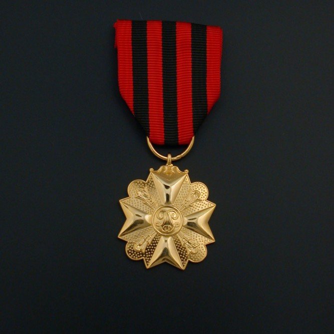 officieel-burgerlijke-ereteken-medaille-1e-klasse-01-01-06-burgerlijk-burgerlijke-medaille-1e-klasse-officieel-model.jpg