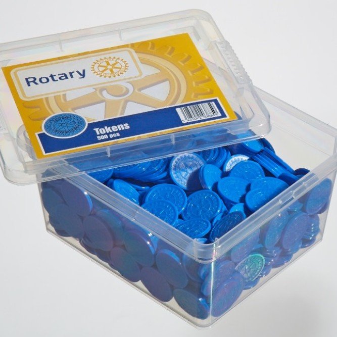 doos-met-500-blauwe-consumptiejetons-rotary-06-01-10-doos-met-500-blauwe-rotary-consumptiejetons.jpg