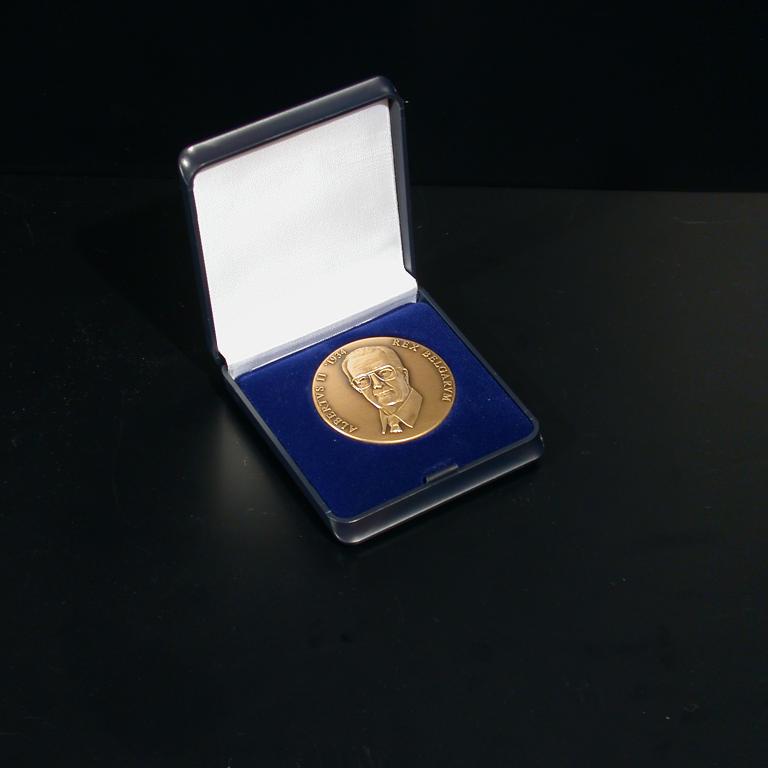 medaille-koning-albert-ii-o70-mm-medaille-koning-albert-ii2.jpeg